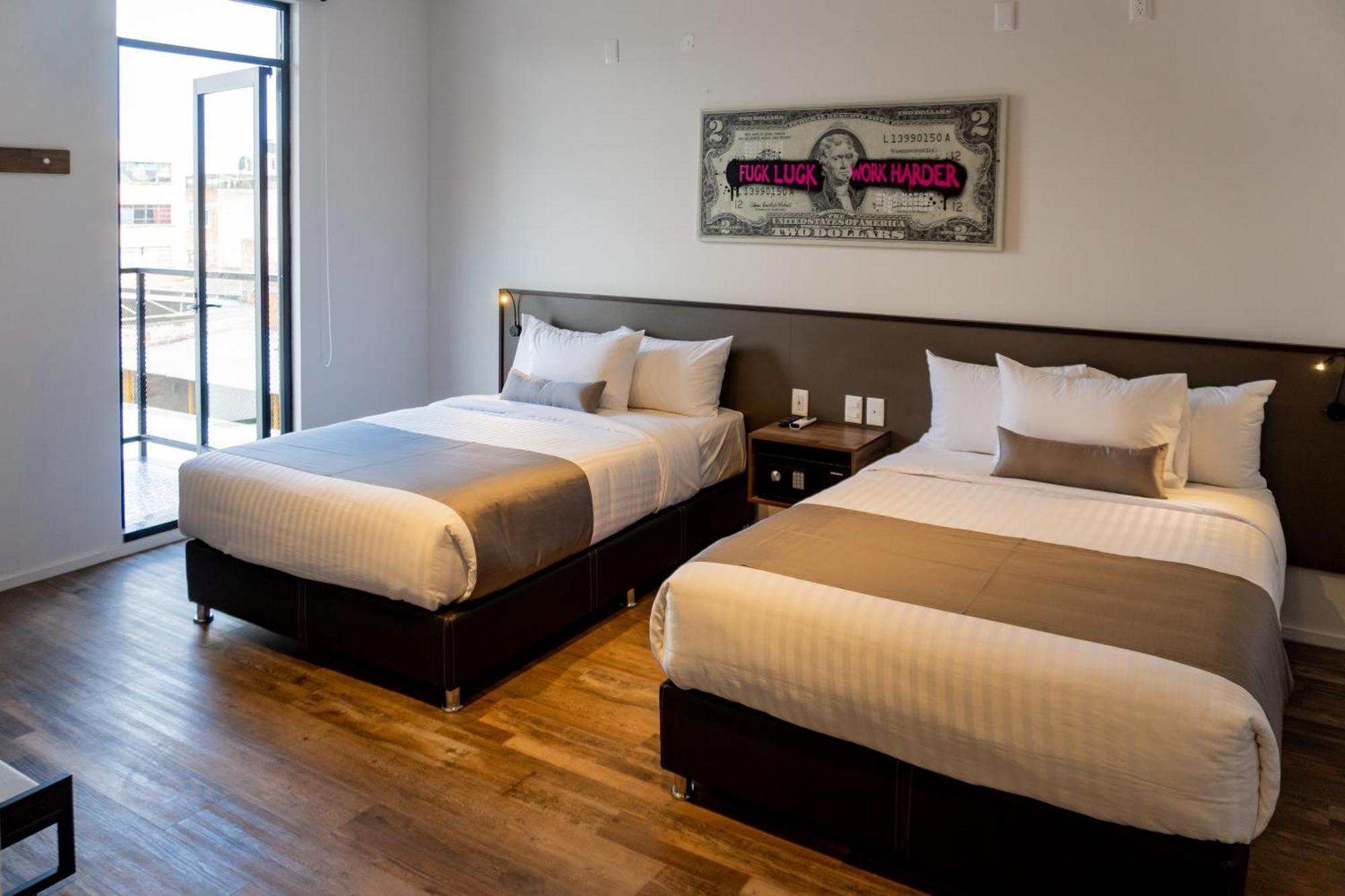 Alt Urbana Hotel Leon Luaran gambar