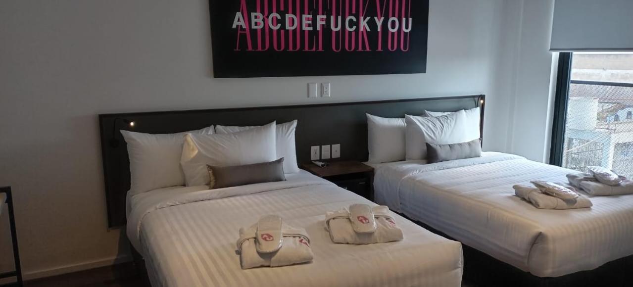 Alt Urbana Hotel Leon Luaran gambar