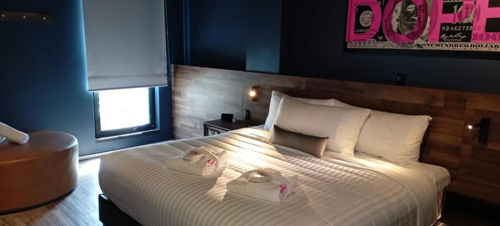 Alt Urbana Hotel Leon Luaran gambar
