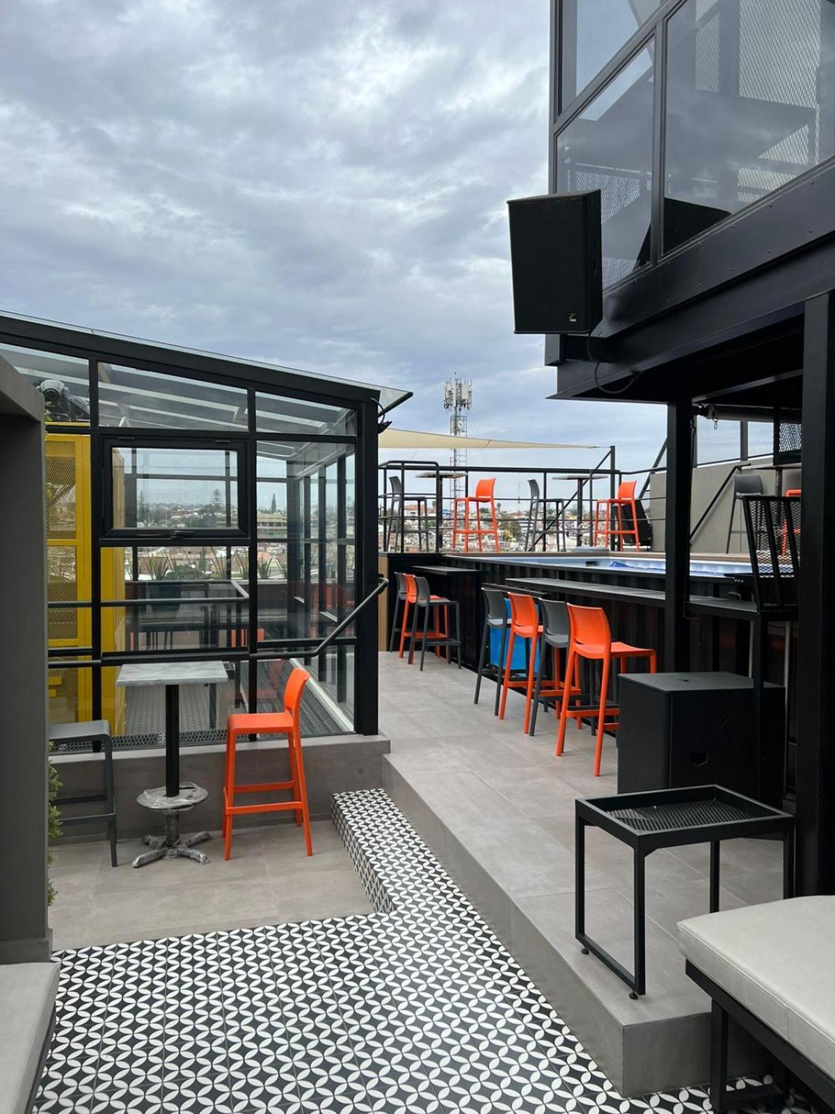Alt Urbana Hotel Leon Luaran gambar